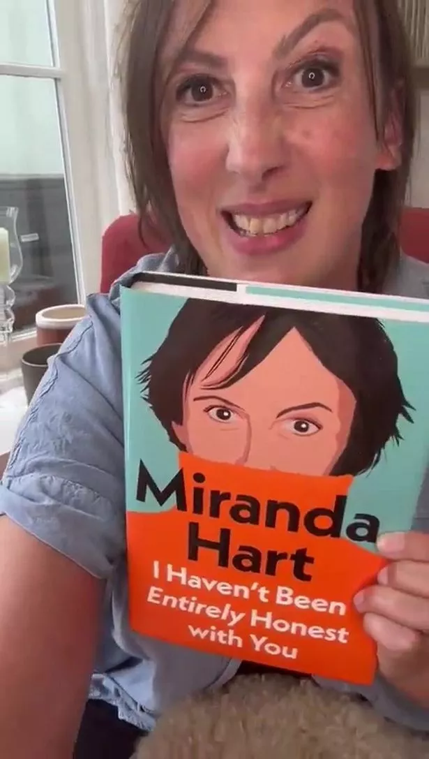  Miranda Hart’s Writing Career: A Journey Through Humor and Insight…