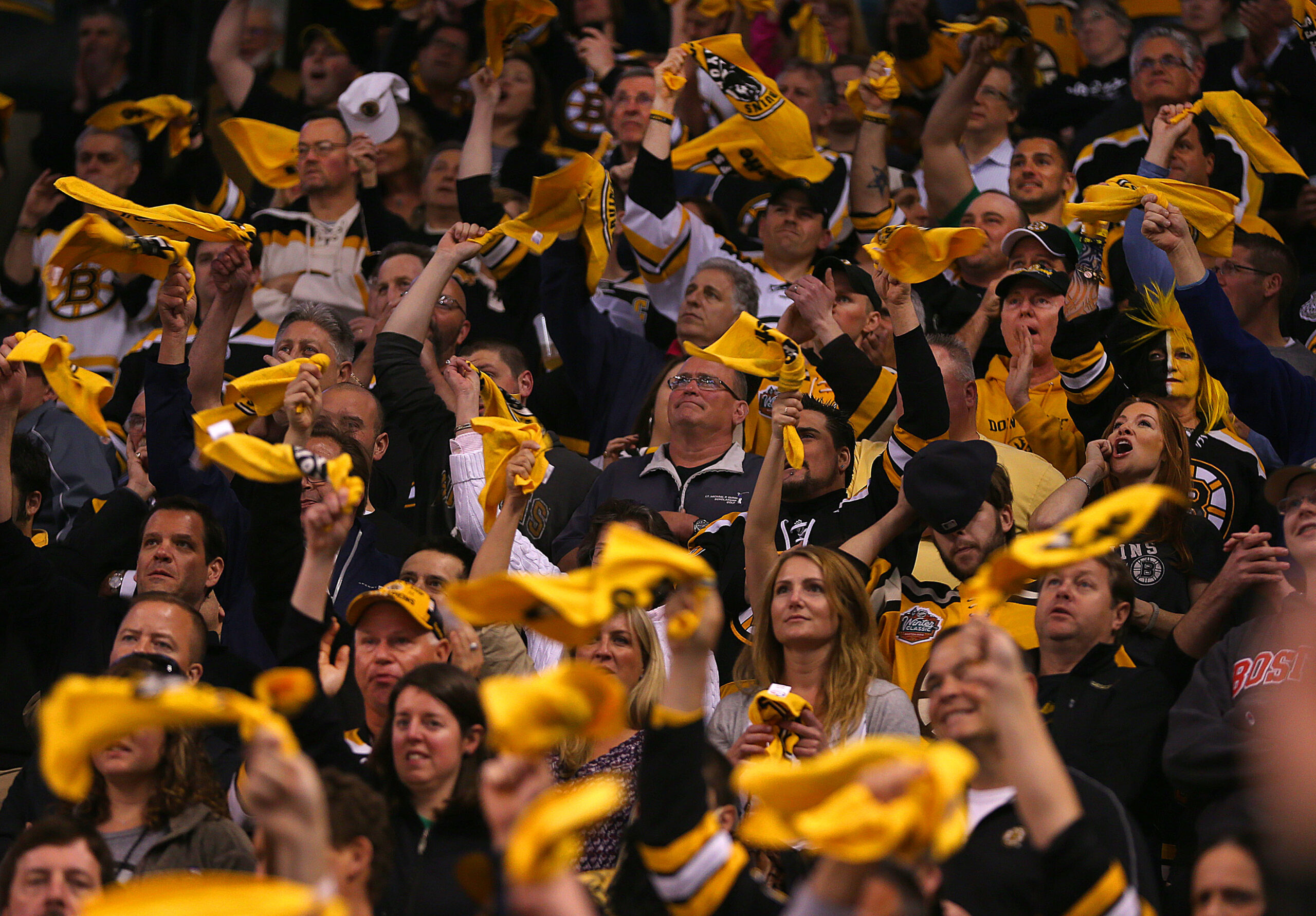 GOOD NEWS: Bruins Bring the Heat Fan Fest Tour Ignites Excitement for…