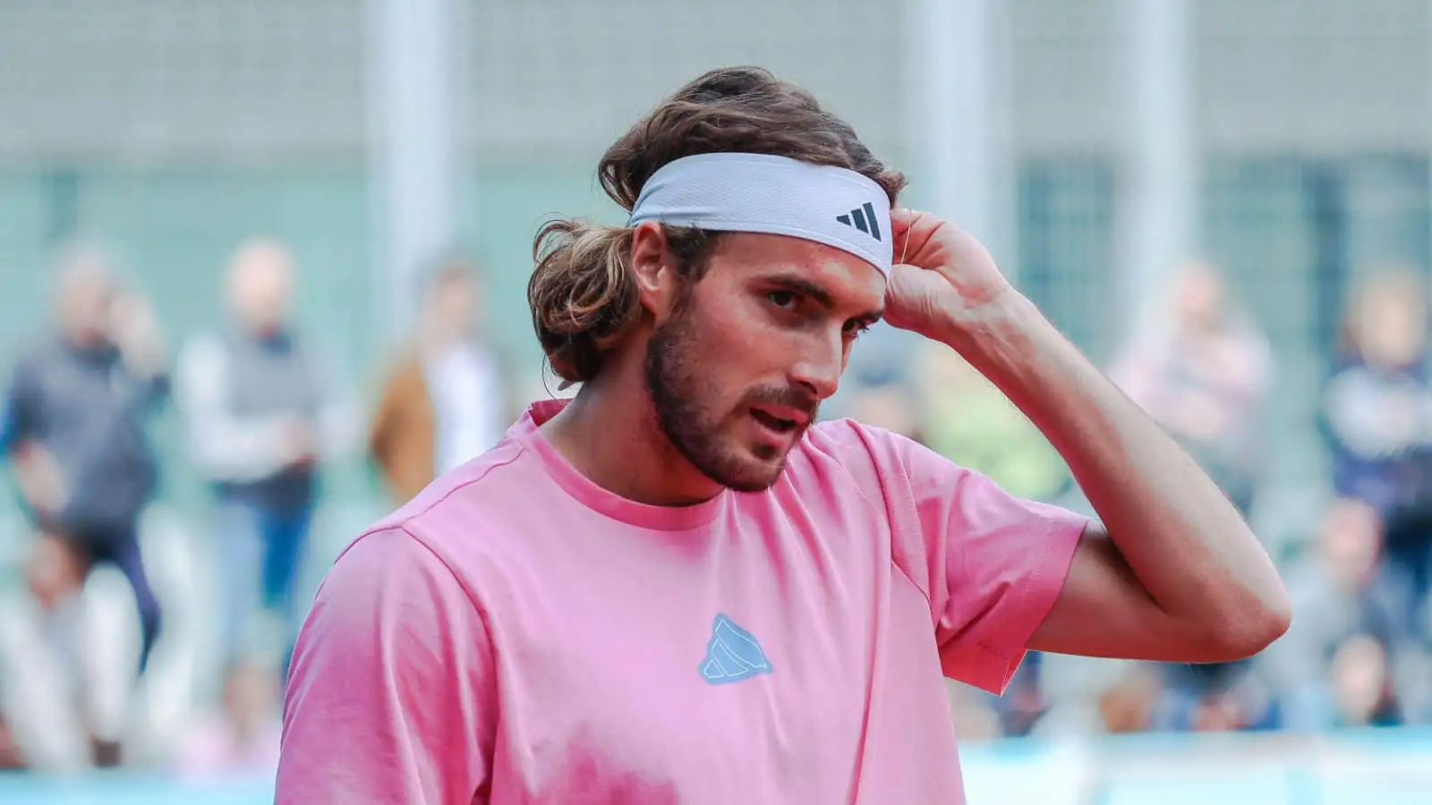 Heartbreaking News: Tsitsipas Faces Injury Concerns Ahead of Cincinnati Open Clash with Fritz….