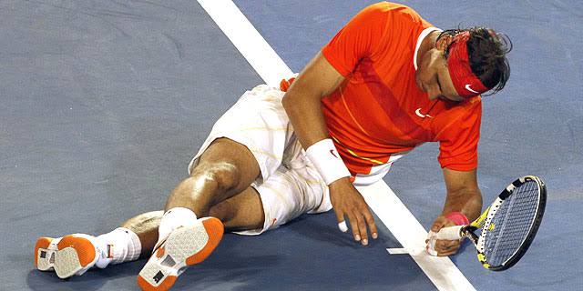 NOTICIAS TRISTES: RAFAEL NADAL OBLIGADO A RETIRARSE DEL TENIS DEBIDO A UN DEVASTADOR CONTRATIEMPO POR LESIÓN…