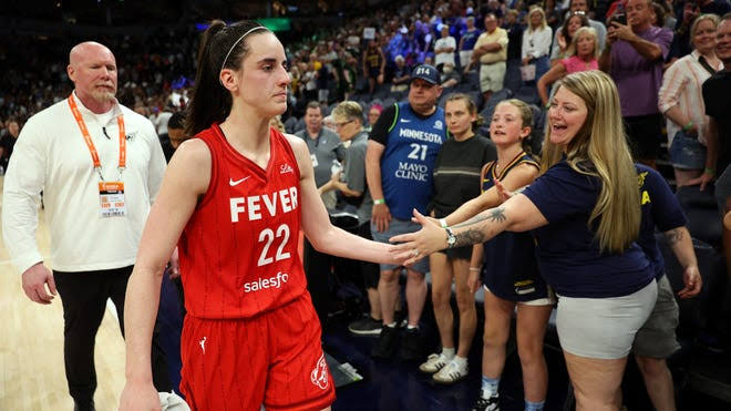 The Indiana Fever suffered a heartbreaking loss to the Minnesota Lynx on Saturday, August 25, with a final score of 90-80 ¹ ² ³. Despite Caitlin Clark’s impressive performance, scoring 23 points, eight assists, and five rebounds, the team couldn’t secure a win ² ³. This loss follows their previous defeat against the Seattle Storm, where Clark made a startling admission about not receiving in-game advice from veteran players ⁴. The Fever’s next game is scheduled for August 27 against the Atlanta Dream…Read More