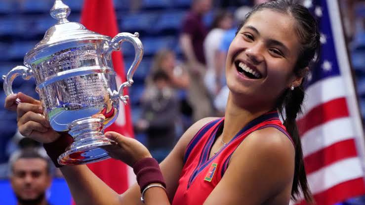 Totally Rad: 150th-ranked Emma Raducanu won an all-Cinderella US Open final with clear, uncomplicated tennis…