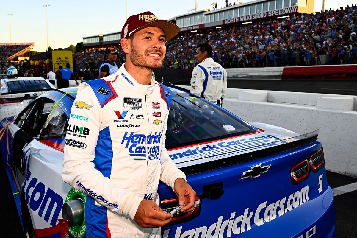 BREAKING NEWS: How Kyle Larson’s Unstoppable Momentum is Shaking Up…