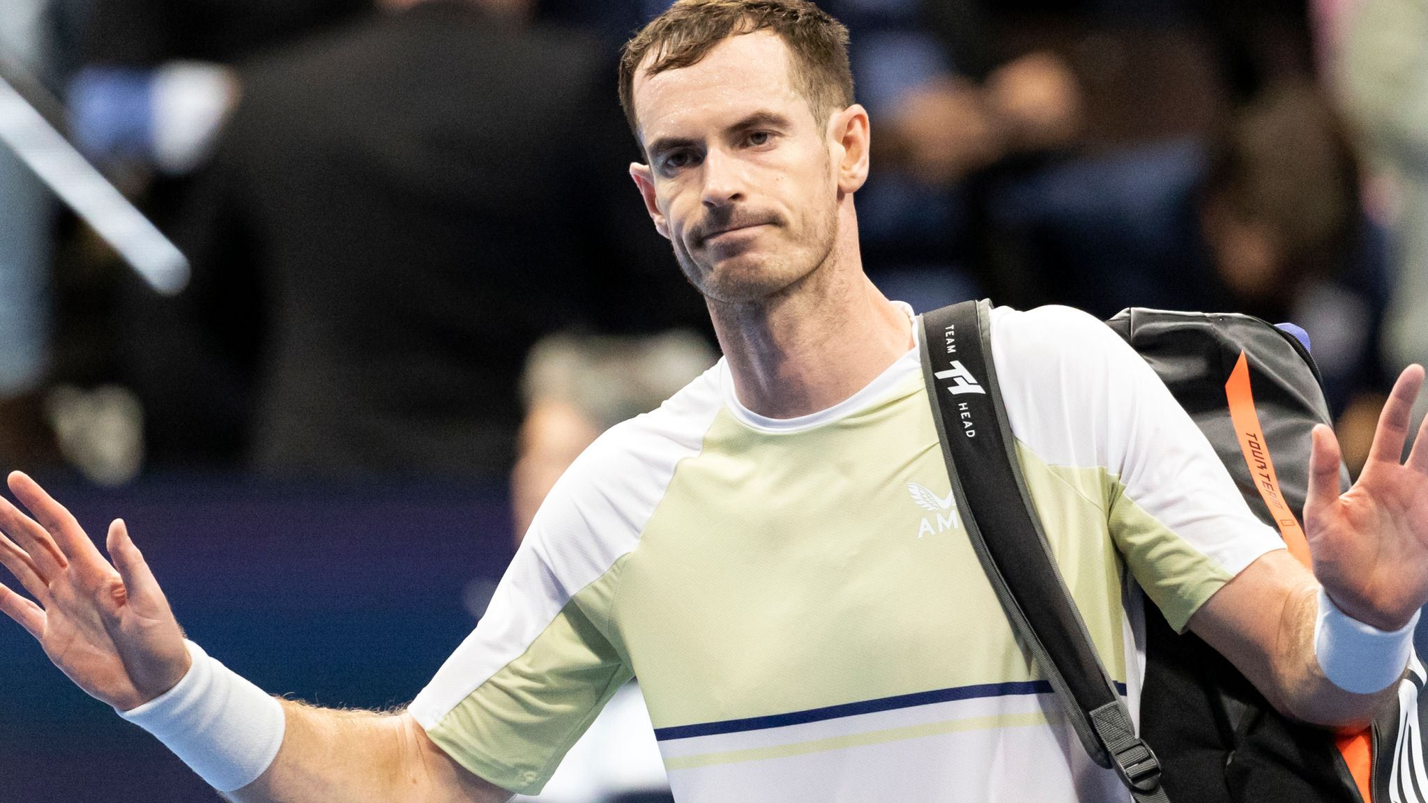 Breaking news: Andy Murray gooit’retirement party’ in zijn £5m Surrey herenhuis als tweemaal Wimbledon kampioen…