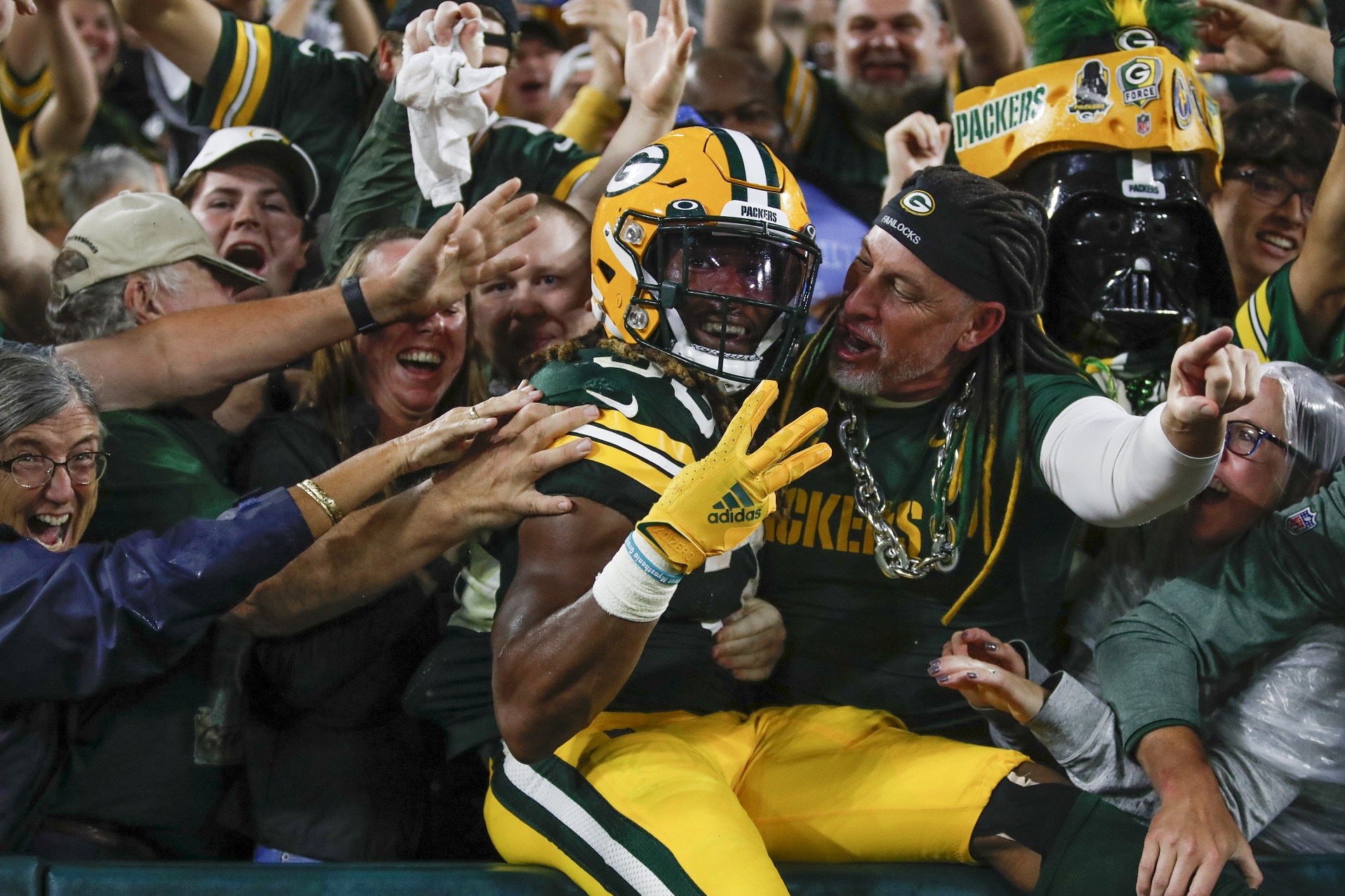 Green Bay Rebounds: Packers Bounce Back from Week 1 Loss, Defeat Colts 16-10 in…