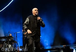 BREAKING NEWS: Peter Gabriel komt weer samen met Genesis-bandleden voor epische…