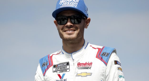 Kyle Larson Set to Make Major Announcement About 2025 Racing Plans: What to Expect from the NASCAR Star….