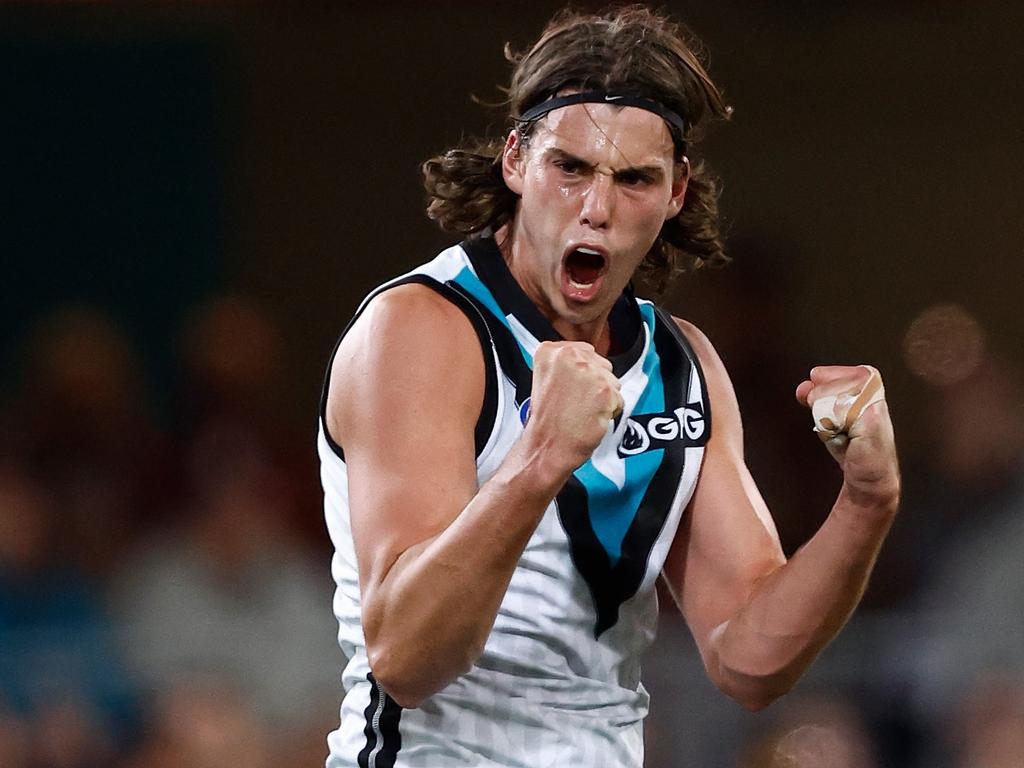 UPDATE: BOMBSHELL! Collingwood STEALS Port Adelaide’s $1M As…