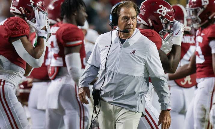 Alabama Asserts Dominance: Crimson Tide Opens Season with Impressive 63-0 Win…