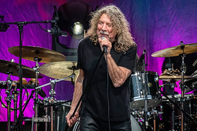 So Sad: “It Hurts, I’m Sorry But I Can No Longer Continue Robert Plant Announces His…