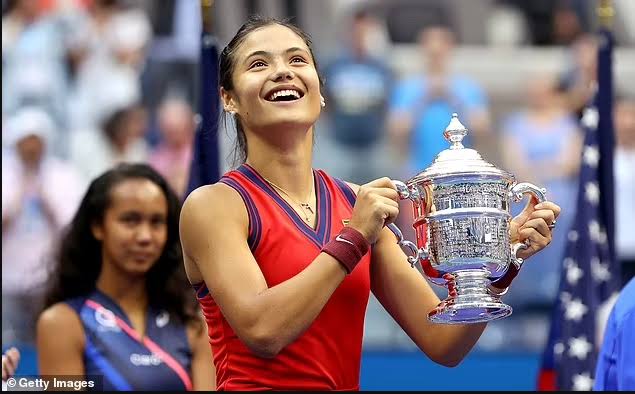 Breaking News: Emma Raducanu Triumphs with Stunning Victory at US Open, Reclaiming Grand Slam Glory…