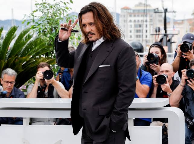 Johnny Depp Makes a Stunning Return to the Spotlight with Groundbreaking New Project and Unprecedented Legal Victory…