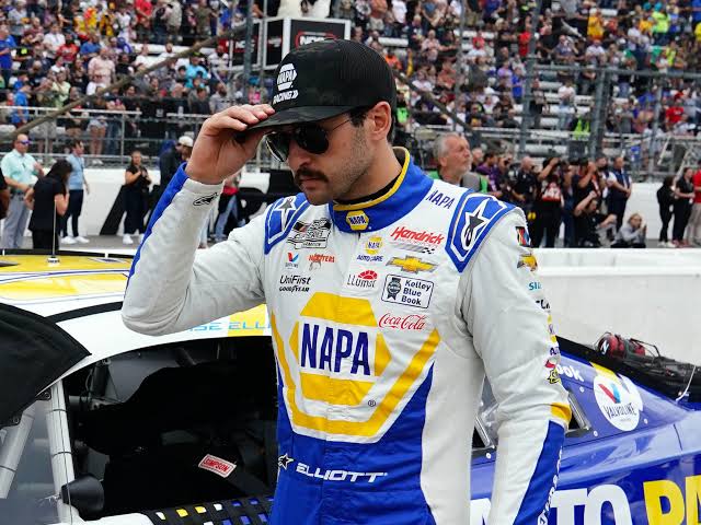 Breaking News: Chase Elliott Suspended Following ‘Disrespectful’ Comments…