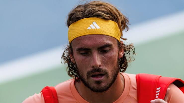 Breaking News: Stefanos Tsitsipas Involved in Shocking Incident with Alleged Paranormal Activity; Details Emerge…