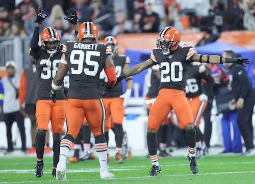 Major Blow For Browns: Trio Of Star Players Depart In…