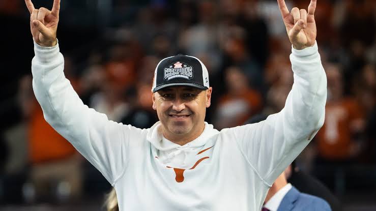 Steve Sarkisian Signs Extension: Texas Longhorns Secure Head Coach Through 2027…