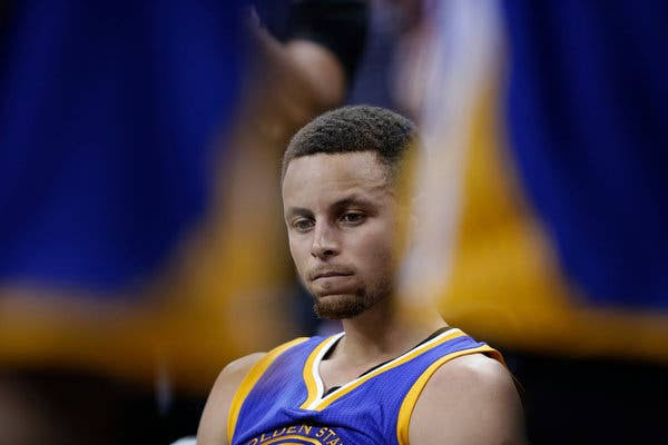 Sad News: A Historic Moment for the Warriors as Stephen Curry Faces Unexpected…