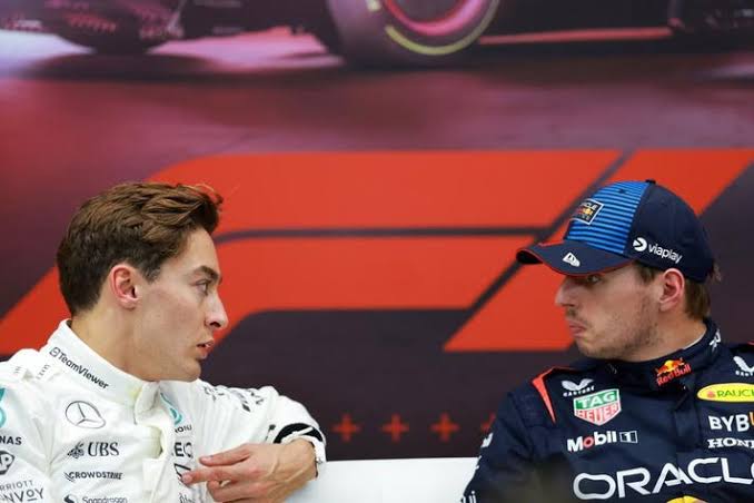 “Max Verstappen vs George Russell: F1-rivaliteit Escaleert tot Heftige Uitval bij Belgische GP…