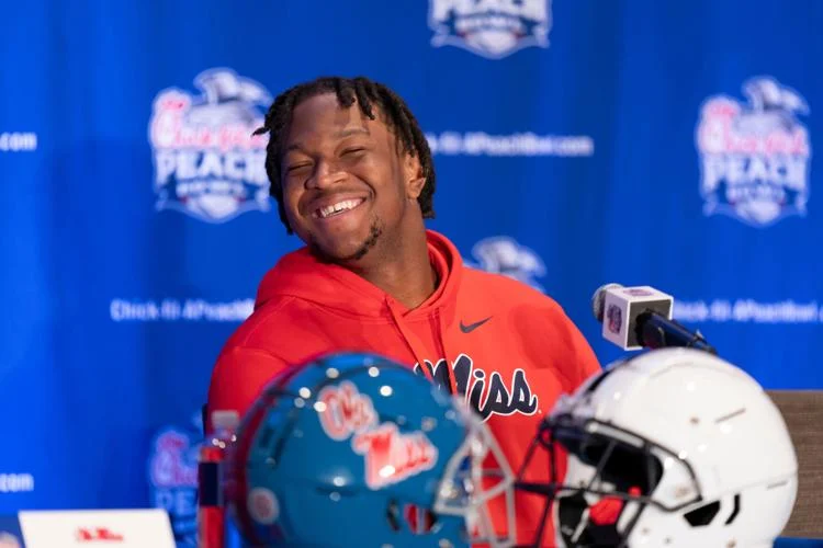 IVEY’S ROAD TO THE NFL! Ole Miss DE Jared Ivey Makes Final Push for Draft Glory at…